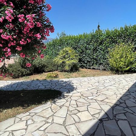 Rez De Jardin, Entre Mer Et Montagne Levens Extérieur photo